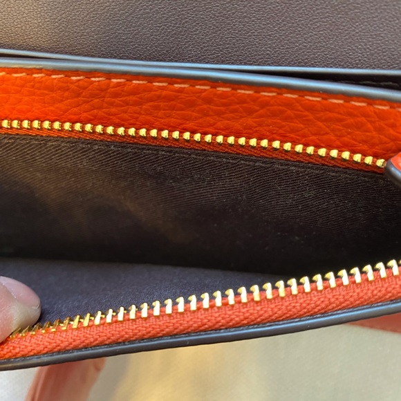 Coach crossbody/clutch Pepper Orange - Picture 6 of 9